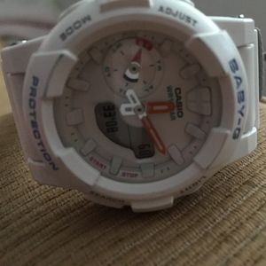 White Baby G - Cute for summer!